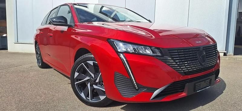 Neu Peugeot 308 SW Allure 136 PS (100 kW) 2025 Rot Kombi