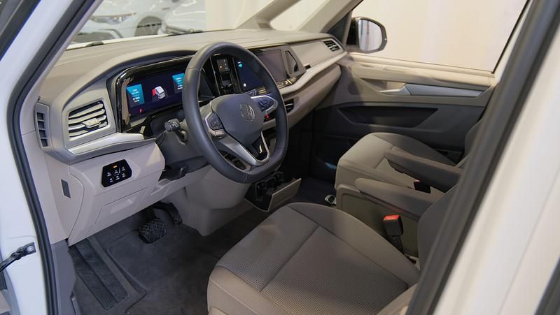 Gebraucht VW Multivan Life 150 PS (110 kW) 2024 Van