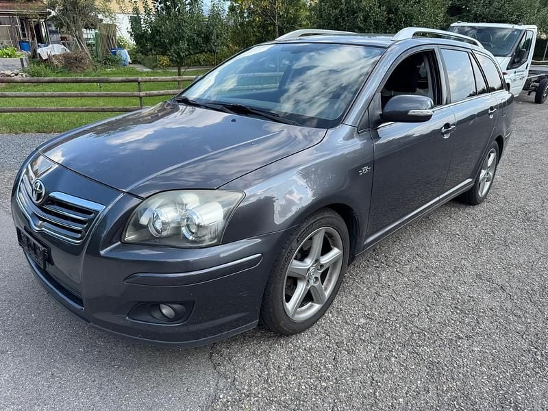 Gebraucht 2006 Toyota Avensis Sol Kombi | CHF 1’900 - Bild 1/4