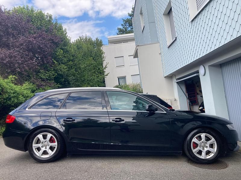 Gebraucht 2010 Audi A4 | CHF 6’999 - Bild 1/4
