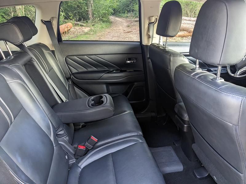 Gebraucht Mitsubishi Outlander P-HEV 121 PS (88 kW) 2017