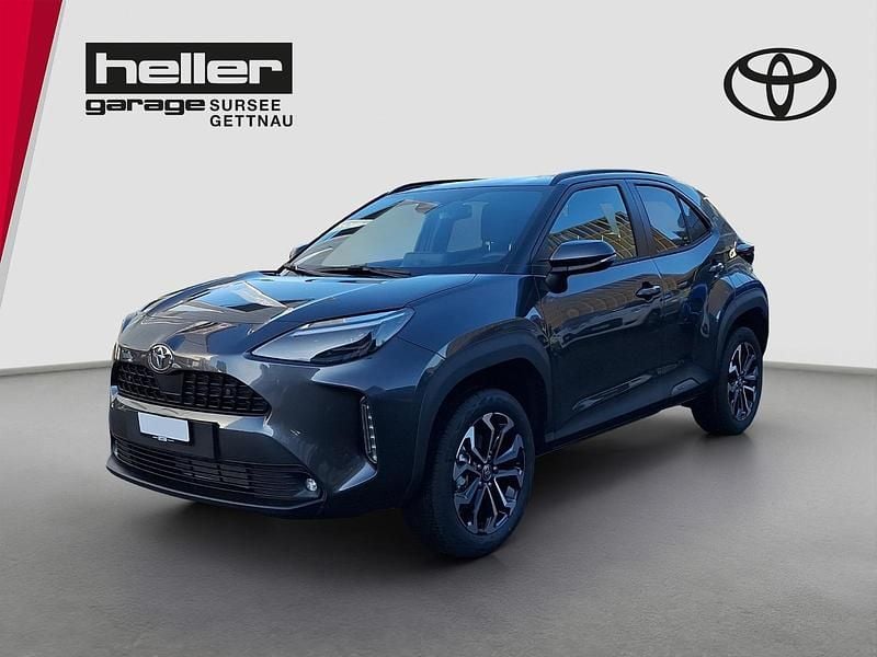Schwarz Neu 2025 Toyota Yaris Cross Trend SUV | CHF 35’780 (Guter Preis) - Bild 1/4