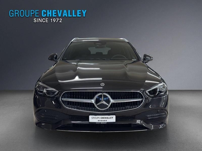 Neu Mercedes C200 204 PS (150 kW) 2026 Grau Kombi