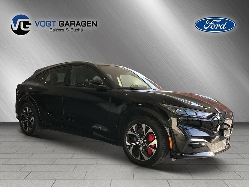 Gebraucht Ford Mustang Mach-E 197 kW (269 PS) 2023 Schwarz SUV