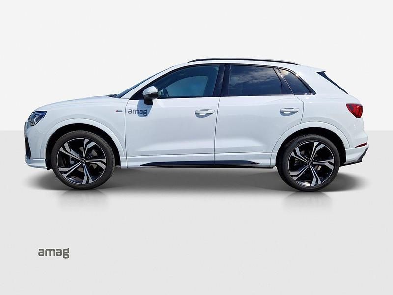 Gebraucht Audi Q3 Attraction 150 PS (110 kW) 2023 Blanc glacier métallisé SUV