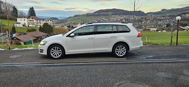 Gebraucht 2014 VW Golf VII Highline Kombi | CHF 6’499 (Guter Preis) - Bild 1/4