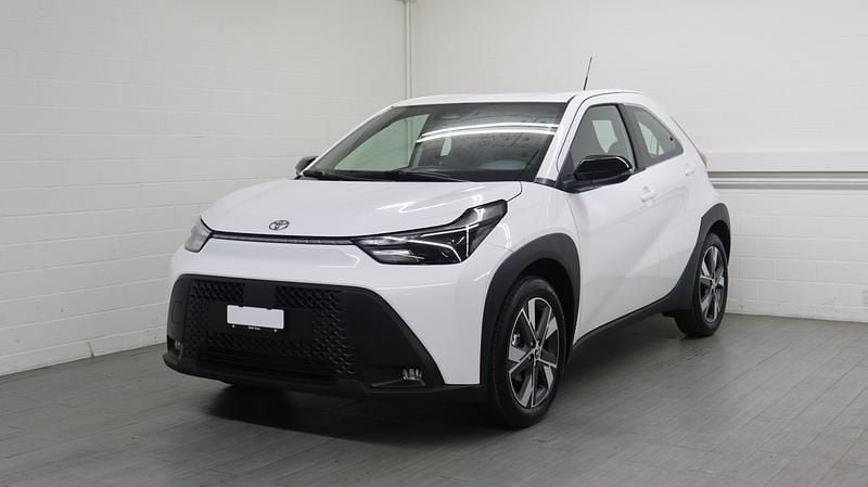 Neu Toyota Aygo X Comfort 116 PS (85 kW) 2025 Weiss SUV