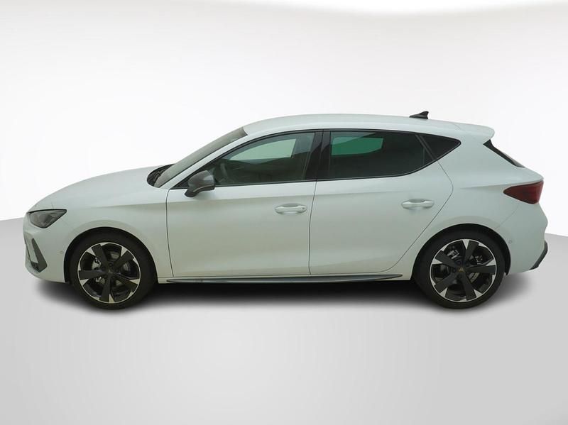 Neu Cupra Leon 150 PS (110 kW) 2025 Weiss Limousine