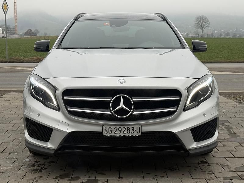 Gebraucht Mercedes GLA220 AMG line 170 PS (125 kW) 2015 SUV