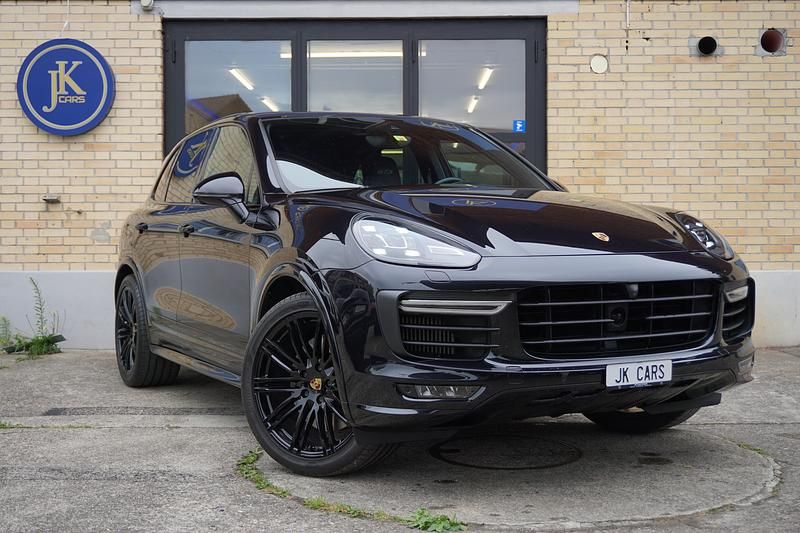 Gebraucht Porsche Cayenne 440 PS (323 kW) 2016 SUV