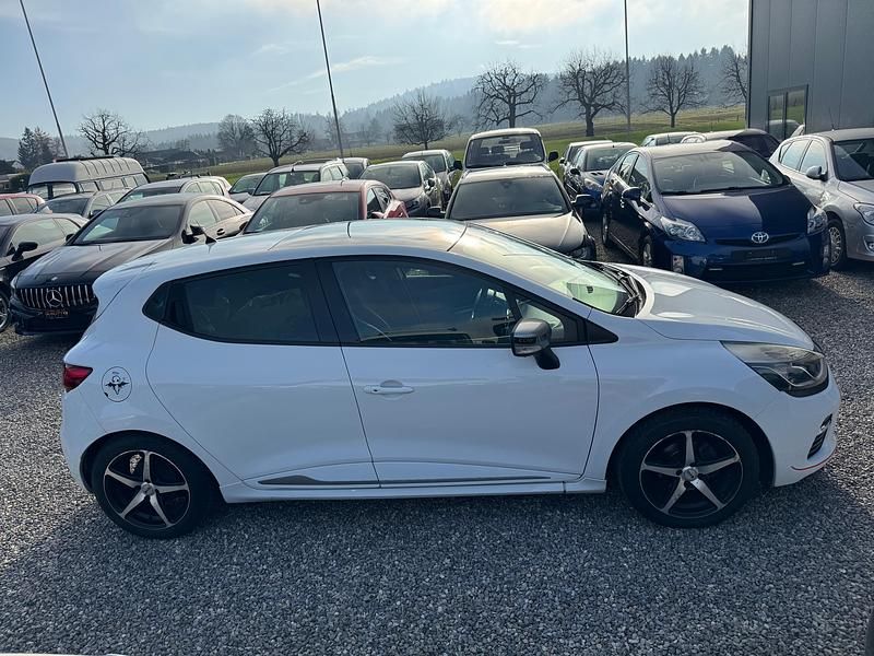 Gebraucht Renault Clio IV Dynamique 120 PS (88 kW) 2014