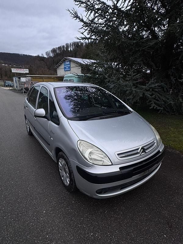 Gebraucht 2010 Citroën Xsara Picasso Exclusive Van / Kleinbus | CHF 1’300 (Superpreis) - Bild 1/4