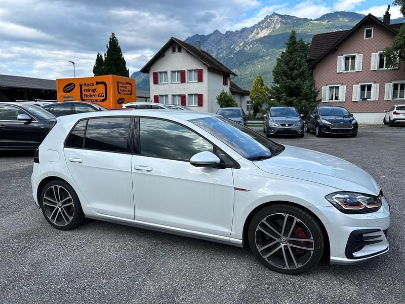 Gebraucht VW Golf VII GTI 245 PS (180 kW) 2018