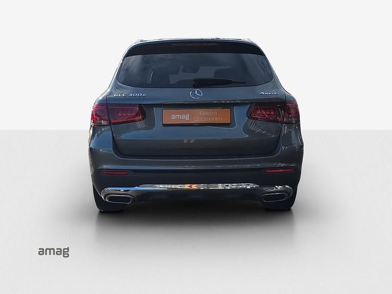 Gebraucht Mercedes GLC300e 319 PS (234 kW) 2020 Grau Kombi