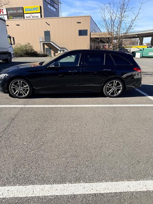 Gebraucht Mercedes C220 AMG line 200 PS (147 kW) 2023
