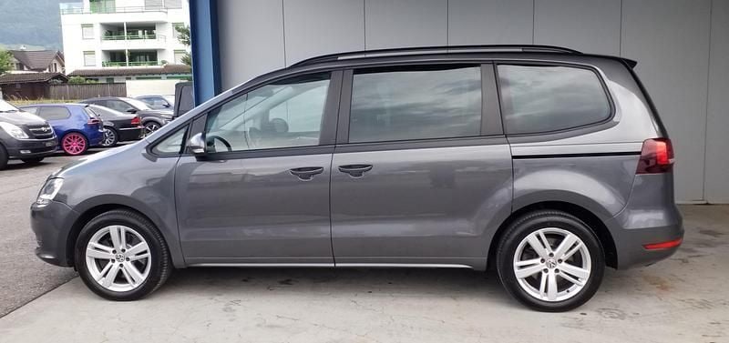 Gebraucht VW Sharan Trendline 150 PS (110 kW) 2015 Van / Kleinbus