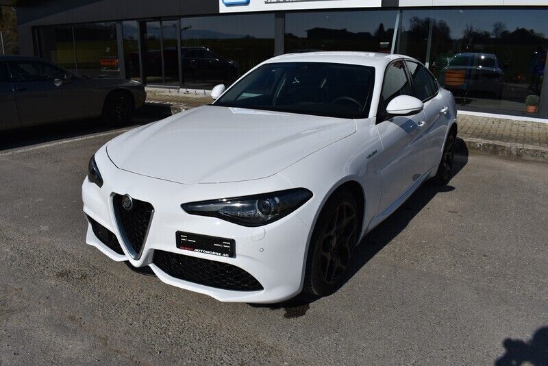 Gebraucht Alfa Romeo Giulia Veloce 211 PS (155 kW) 2018 Weiss Limousine