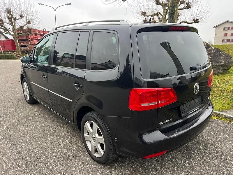 Gebraucht VW Touran Comfortline 105 PS (77 kW) 2010 Van / Kleinbus