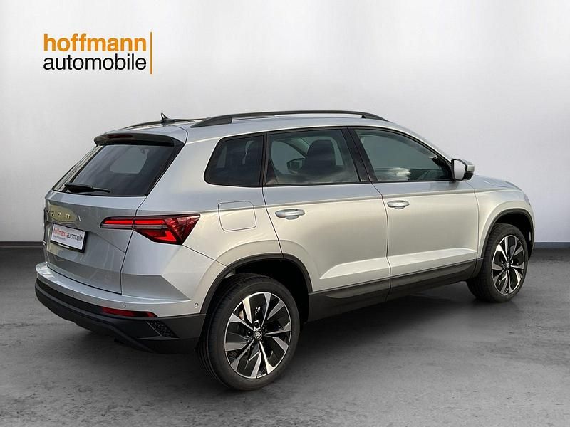 Neu Skoda Karoq SE 150 PS (110 kW) 2025 Silber SUV