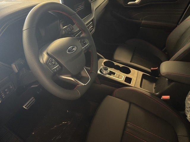 Neu Ford Kuga ST-Line X 242 PS (177 kW) 2025 Weiss SUV