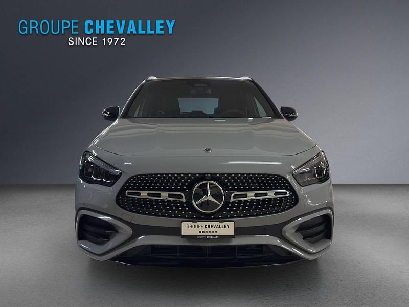 Neu Mercedes GLA220 190 PS (139 kW) 2026 Grau SUV