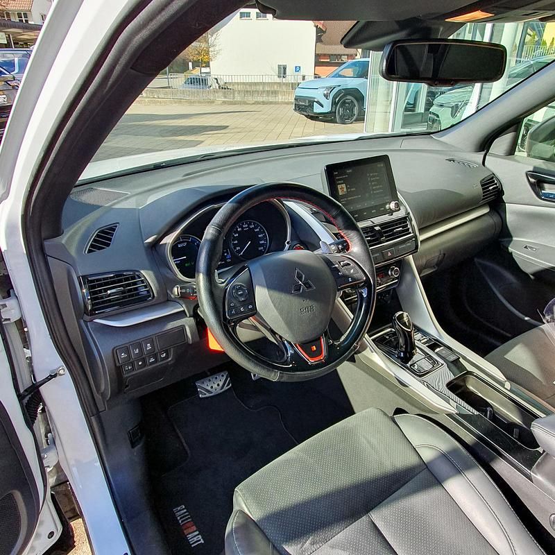 Gebraucht Mitsubishi Eclipse Cross 188 PS (138 kW) 2023 Weiss SUV