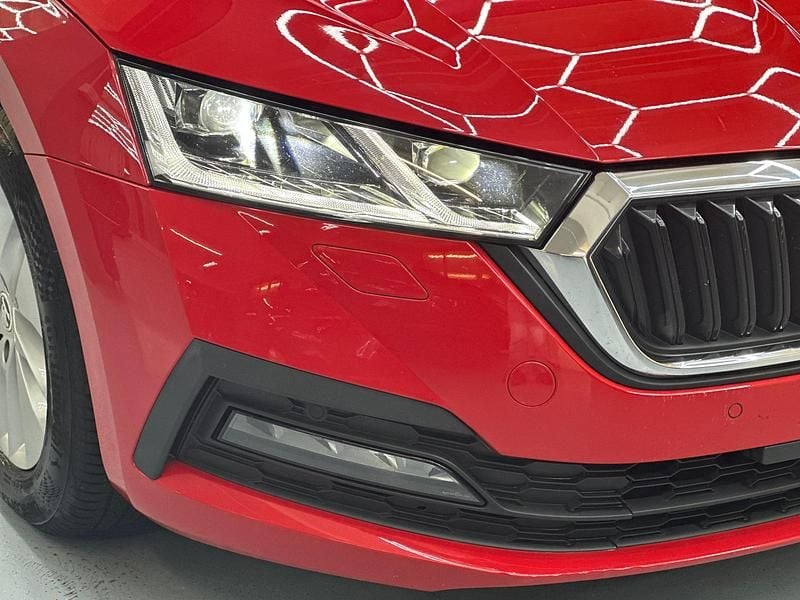Gebraucht Skoda Octavia SportLine 150 PS (110 kW) 2021 Kombi