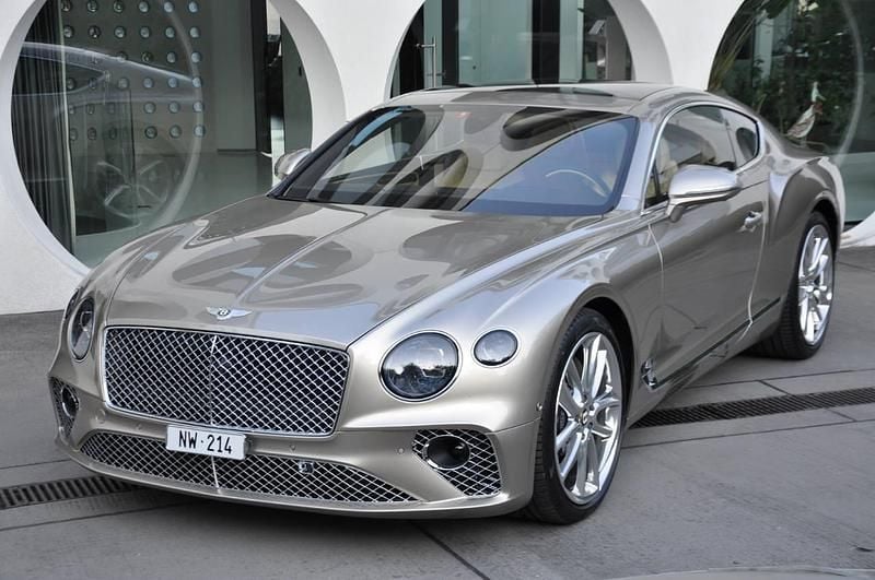 Gebraucht Bentley Continental GT 635 PS (467 kW) 2020 Braun Coupé