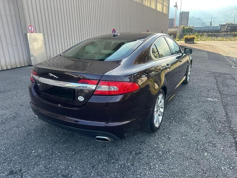 Gebraucht Jaguar XF Luxury 211 PS (155 kW) 2011 Limousine