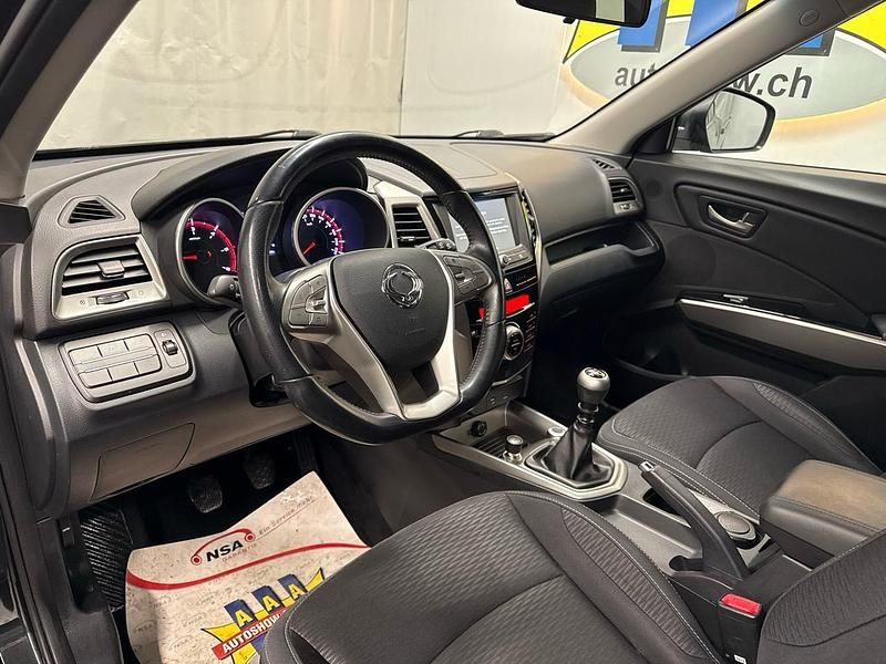 Gebraucht Ssangyong (KGM) Tivoli Crystal 115 PS (84 kW) 2018 SUV