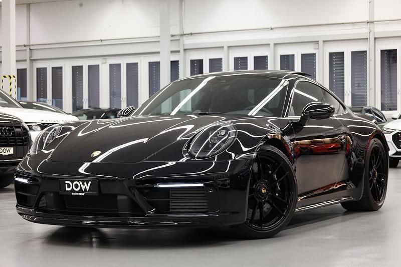 Neu 2025 Porsche 911 Carrera 4 GTS | CHF 179’980 - Bild 1/4