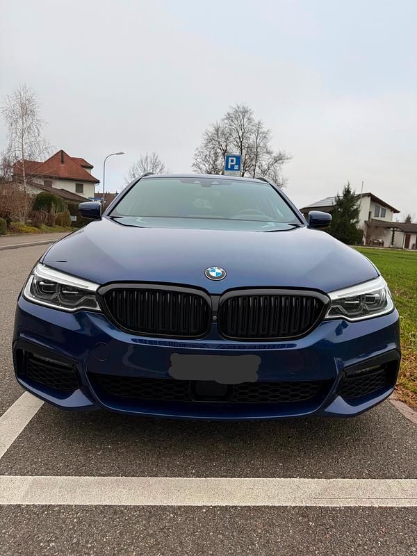 Gebraucht BMW 530 M Sport 265 PS (194 kW) 2019 Kombi