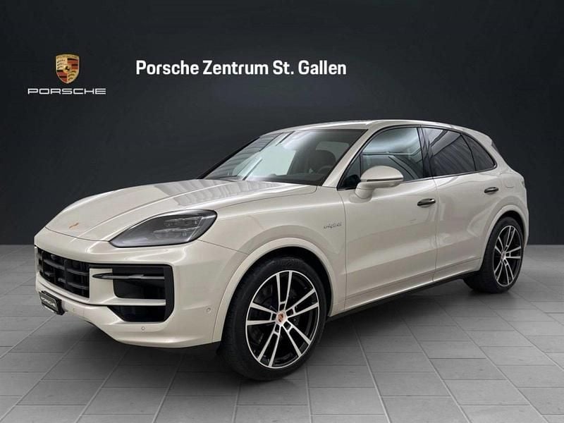 Gebraucht Porsche Cayenne 470 PS (345 kW) 2026 SUV