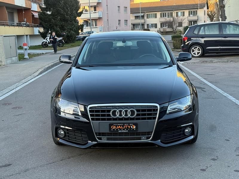 Gebraucht Audi A4 160 PS (117 kW) 2010 Limousine
