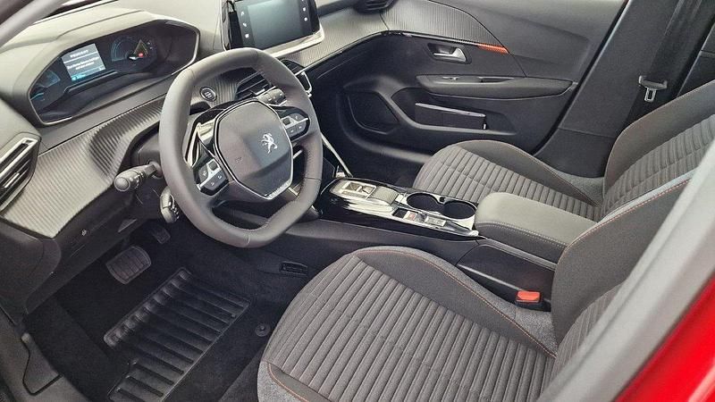Gebraucht Peugeot 208 Active 100 kW (136 PS) 2023 Rot Kleinwagen