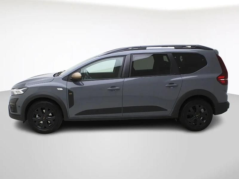 Gebraucht Dacia Jogger Extreme 110 PS (80 kW) 2026 Gray Van / Kleinbus