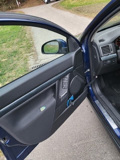 Gebraucht Opel Vectra Elegance 150 PS (110 kW) 2005