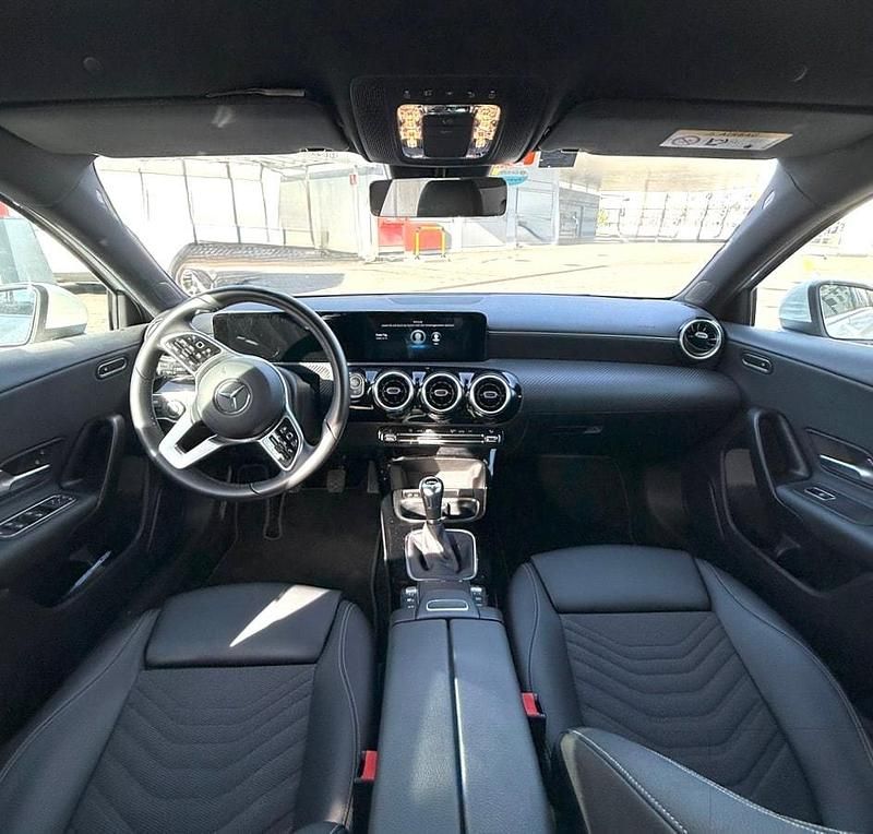 Gebraucht Mercedes A160 109 PS (80 kW) 2022