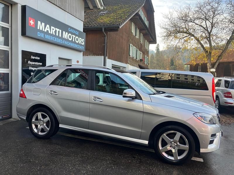 Gebraucht Mercedes ML350 AMG line 258 PS (189 kW) 2013 SUV