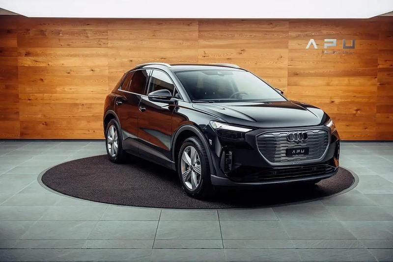 Schwarz Neu 2025 Audi Q4 e-tron SUV | CHF 33’750 - Bild 1/4