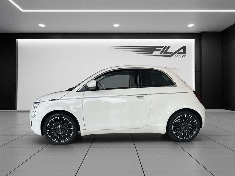 Gebraucht Fiat 500e La Prima 86 kW (118 PS) 2023 Kleinwagen