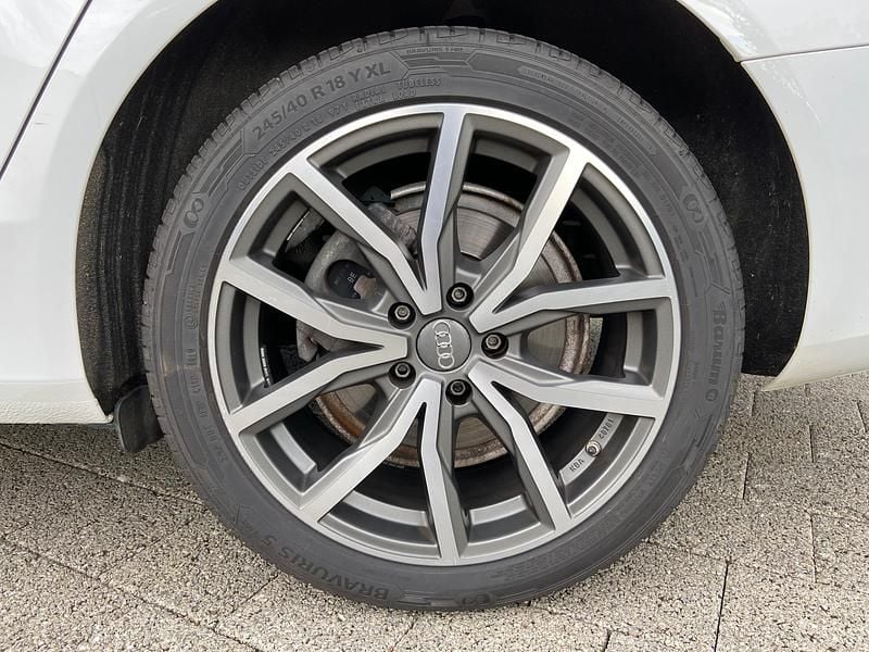 Gebraucht Audi A4 150 PS (110 kW) 2015 Kombi