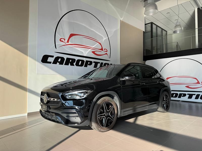 Gebraucht Mercedes GLA200 AMG line 163 PS (119 kW) 2022 SUV