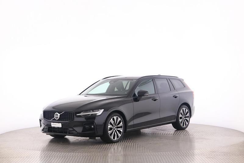 Schwarz Gebraucht 2024 Volvo V60 Ultra Kombi | CHF 45’900 (Fairer Preis) - Bild 1/4