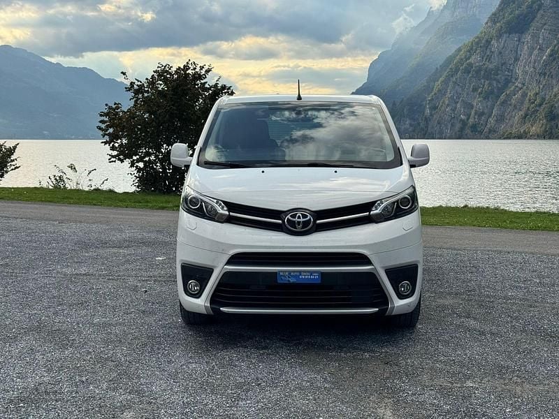 Gebraucht 2018 Toyota Proace Verso Kombi | CHF 17’700 (Fairer Preis) - Bild 1/4