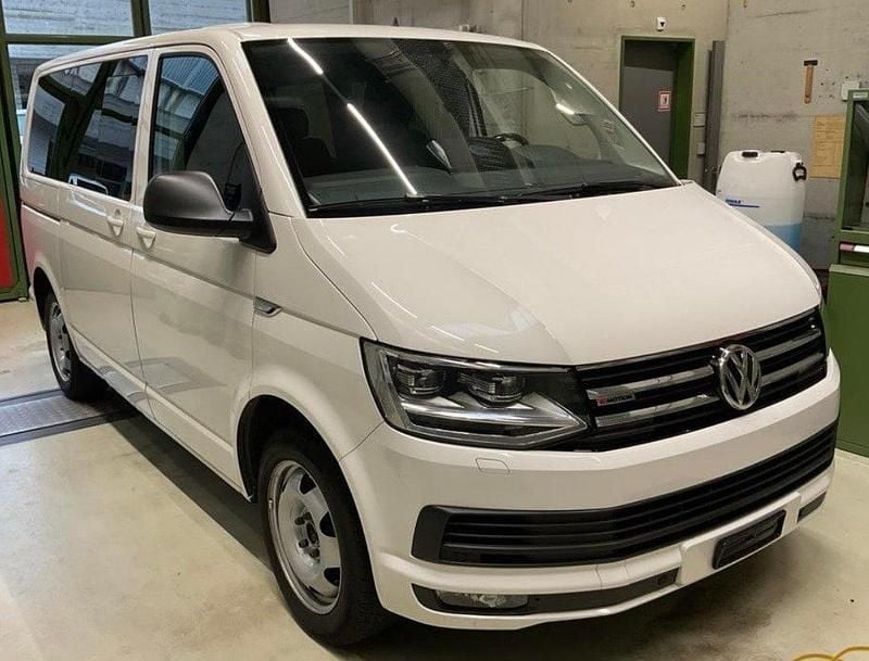 Gebraucht 2019 VW Multivan Comfortline Van | CHF 15’999 - Bild 1/4