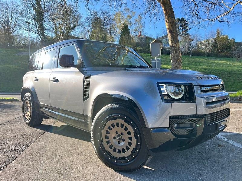 Gebraucht Land Rover Defender SE Dynamic 300 PS (220 kW) 2024 SUV