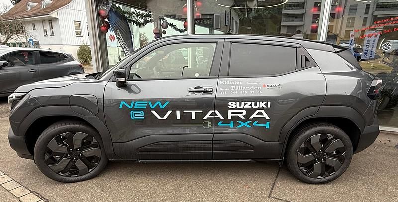 Neu Suzuki Vitara 135 kW (184 PS) 2026 Grau SUV