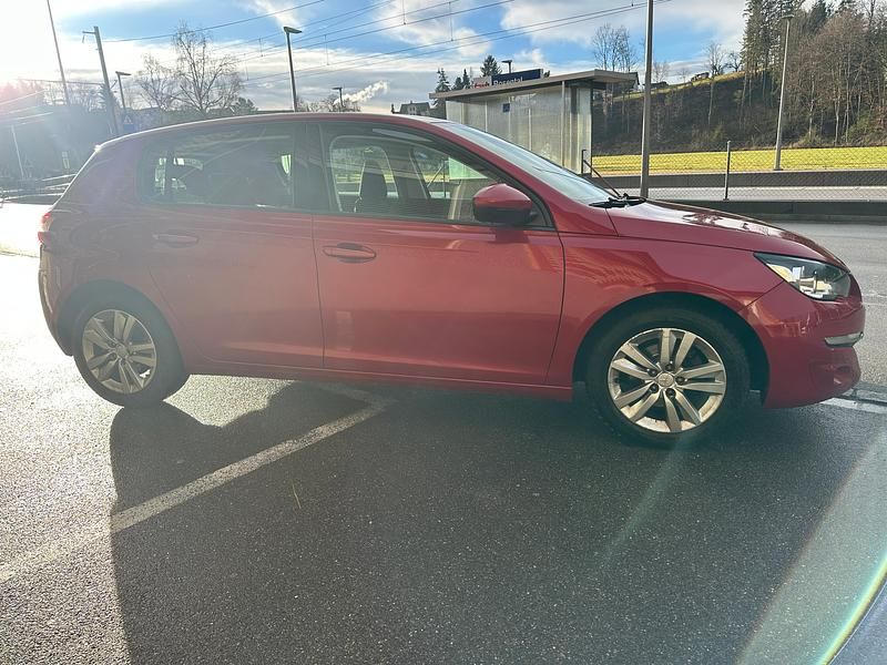 Gebraucht Peugeot 308 Allure 125 PS (91 kW) 2014