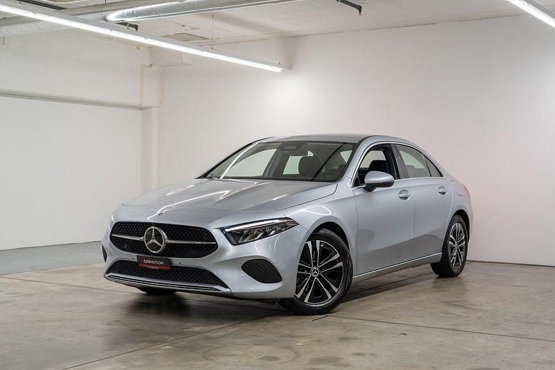 Gebraucht 2024 Mercedes A180 Progressive Limousine | CHF 29’780 (Guter Preis) - Bild 1/4